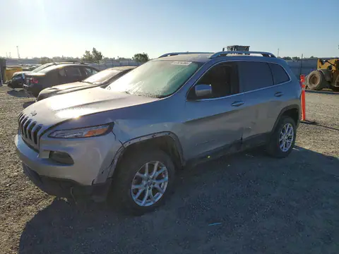 1C4PJMLBXJD543608 — 2018 Jeep Cherokee, Задняя часть (Rear End), фото до ремонта