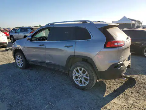 2018 Jeep Cherokee VIN 1C4PJMLBXJD543608 фото 2