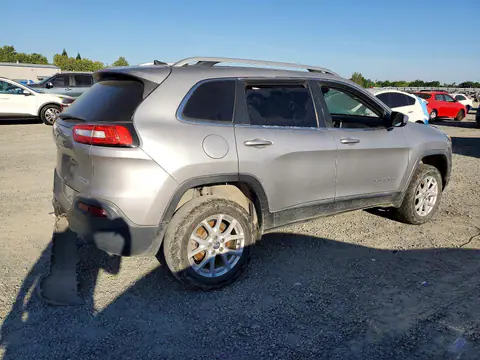 2018 Jeep Cherokee VIN 1C4PJMLBXJD543608 фото 3