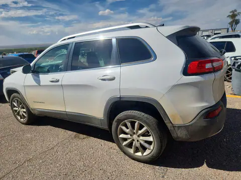 1C4PJLDB5JD568120 — 2018 Jeep Cherokee, zdjęcie 2 z Copart 22.10.2026, Przód