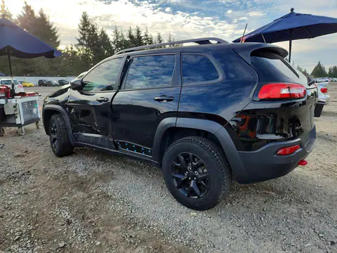 1C4PJMBX6JD532294 — 2018 Jeep Cherokee, фото 2 с аукциона Copart 16.10.2026, Боковая часть