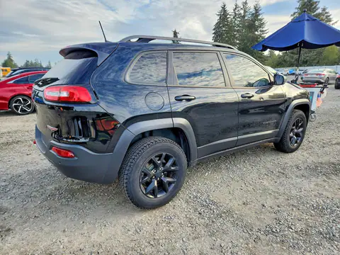 1C4PJMBX6JD532294 — 2018 Jeep Cherokee, фото 3 с аукциона Copart 16.10.2026, Боковая часть