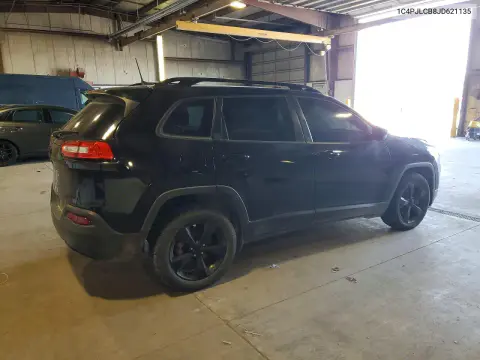 2018 Jeep Cherokee Latitude VIN 1C4PJLCB8JD621135 фото 3