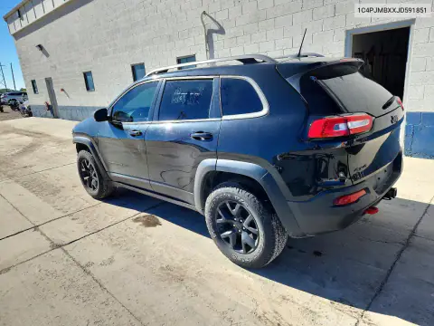 1C4PJMBXXJD591851 — 2018 Jeep Cherokee, foto 2 de Copart, Parte delantera