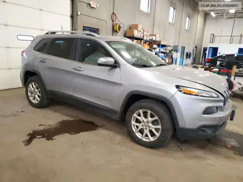 1C4PJMLB2JD604031 — 2018 Jeep Cherokee, photo 4 from Copart, Front end