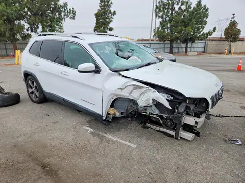 1C4PJLDBXKD154896 — 2019 Jeep Cherokee, photo 4 from Copart 13.10.2026, Rollover