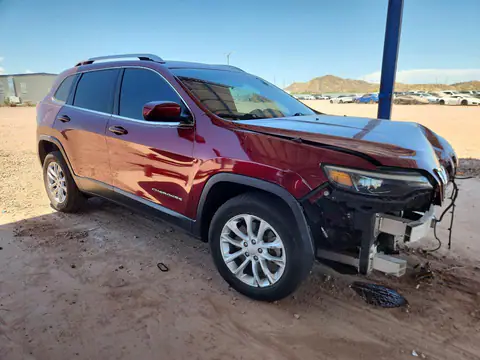 1C4PJLCB2KD490463 — 2019 Jeep Cherokee, фото 4 з Copart 22.10.2026, Передня частина