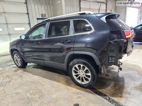 1C4PJMLX1KD120719 — 2019 Jeep Cherokee, photo 2 from Copart 19.10.2026, Rear end