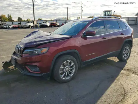 1C4PJMLB9KD253071 Jeep Cherokee 2019 — Front end damage, before-repair photo