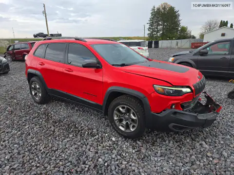 1C4PJMBX4KD116097 — 2019 Jeep Cherokee, photo 4 from Copart, Front end