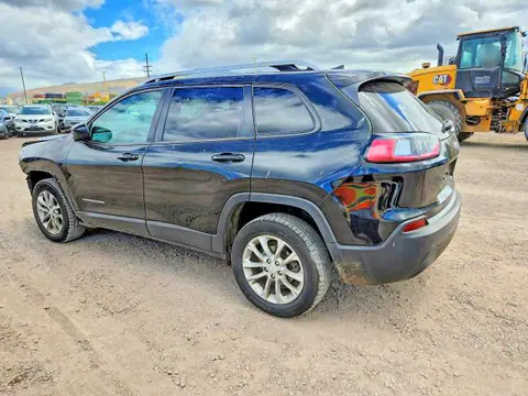 2020 Jeep Cherokee VIN 1C4PJLCBXLD632057 фото 2