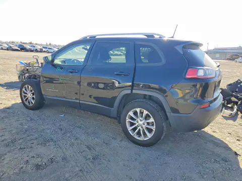 1C4PJLCB4LD547733 — 2020 Jeep Cherokee, фото 2 с аукциона Copart 29.09.2026, Передняя часть