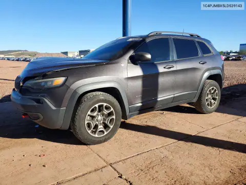 1C4PJMBX5LD539143 — 2020 Jeep Cherokee, Parte delantera, fotos antes de reparar