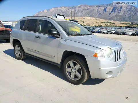 2009 Jeep Compass Sport VIN 1J4FF47B79D210456 фото 4