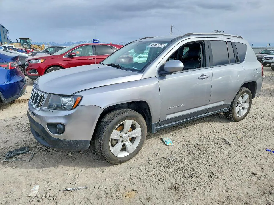 2016 JEEP COMPASS VIN 1C4NJDEB7GD779999 фото 1