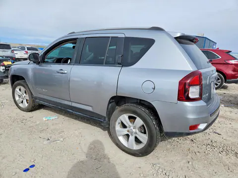 2016 Jeep Compass VIN 1C4NJDEB7GD779999 фото 2