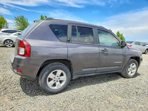 2016 Jeep Compass VIN 1C4NJCBA8GD547627 фото 3