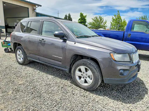 2016 Jeep Compass VIN 1C4NJCBA8GD547627 фото 4