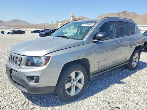 1C4NJDBB7GD551425 — 2016 Jeep Compass, უკანა ნაწილი (Rear End), ფოტოები შეკეთებამდე