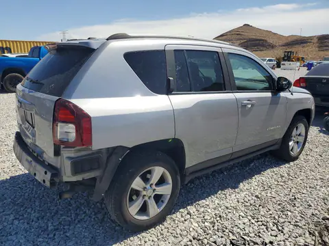 2016 Jeep Compass VIN 1C4NJDBB7GD551425 фото 3