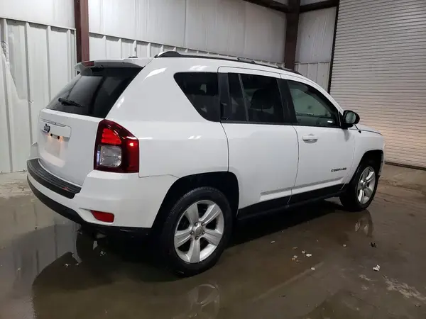 1C4NJCBA4GD611193 — 2016 Jeep Compass, фото 3 с аукциона Copart 28.09.2026, Естественный износ