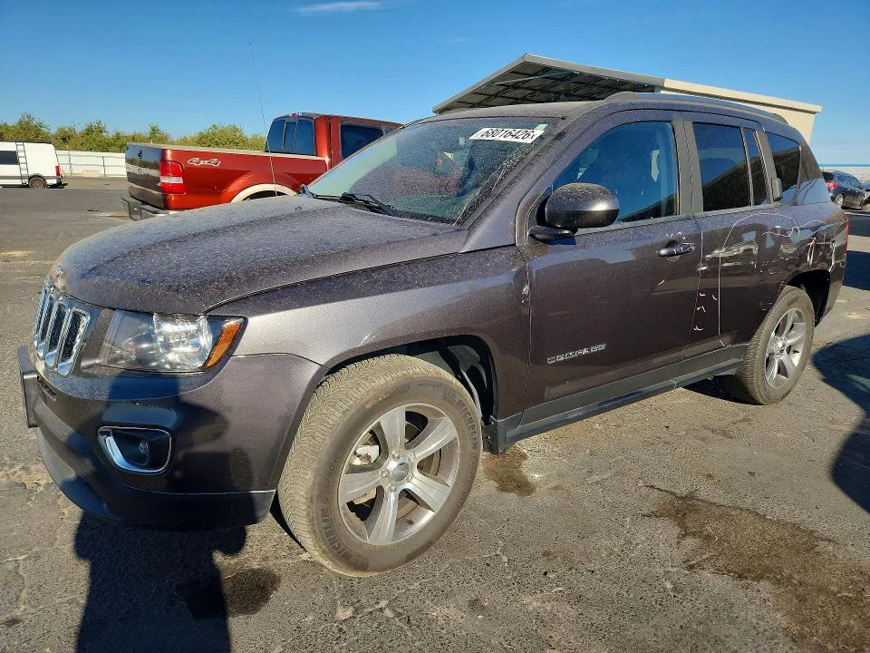 2016 Jeep Compass VIN 1C4NJCEA3GD749349 фото 1