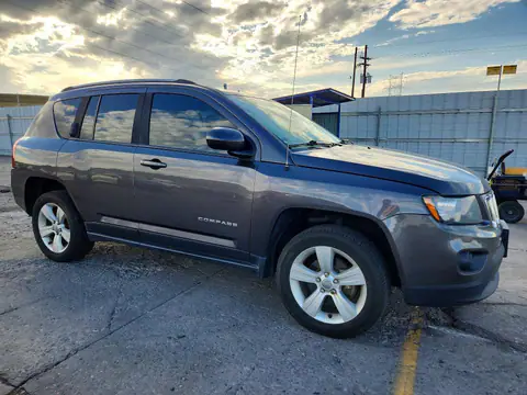 2016 JEEP COMPASS VIN 1C4NJDEB9GD542155 фото 4