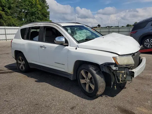 1C4NJDEB5GD598139 — 2016 Jeep Compass, фото 4 с аукциона Copart, Передняя часть