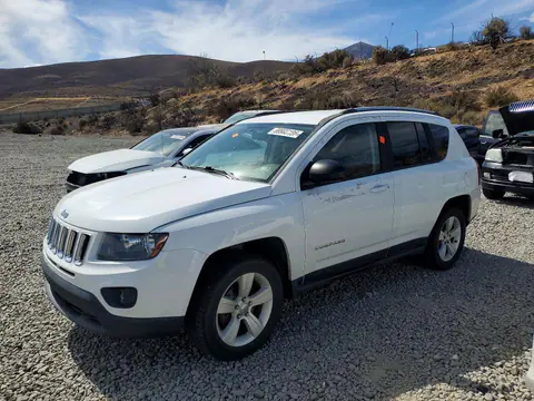 2016 Jeep Compass VIN 1C4NJCBA1GD743795 фото 1