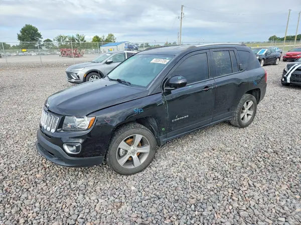 1C4NJDEB4GD795786 Jeep Compass 2016 — Front end damage, before-repair photo
