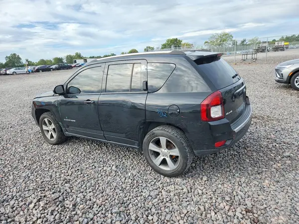 1C4NJDEB4GD795786 — 2016 Jeep Compass, photo 2 from Copart, Front end