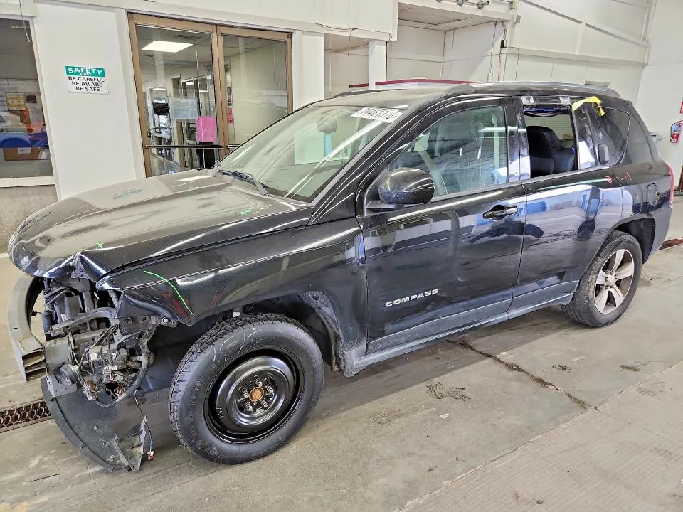 2016 Jeep Compass VIN 1C4NJDEB1GD745945 фото 1