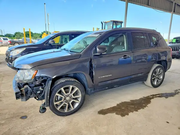 1C4NJCEA7GD785755 Jeep Compass 2016 — повреждение Передняя часть, фото до ремонта