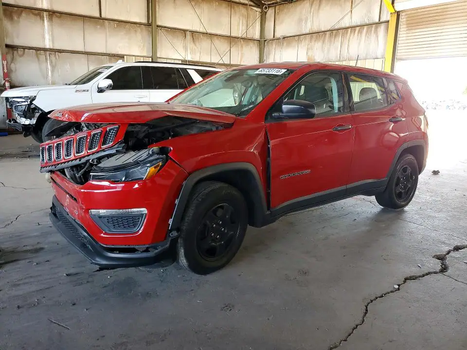 3C4NJCAB5HT647612 Jeep Compass 2017 — daño Parte delantera, foto antes de reparar