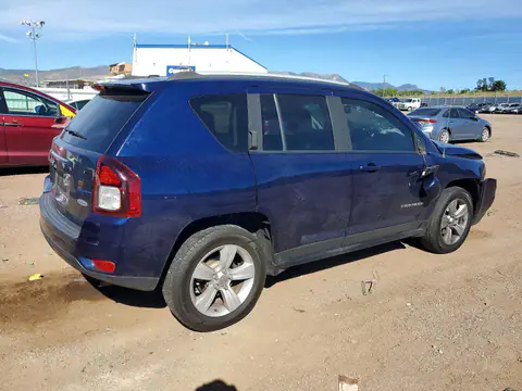 2017 Jeep Compass VIN 1C4NJDEB3HD104717 фото 3