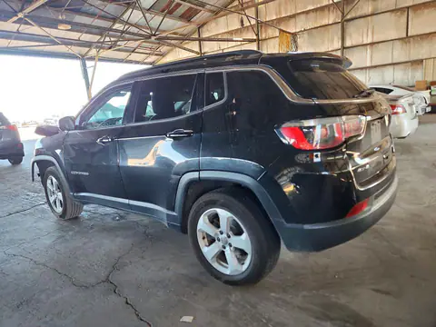 3C4NJDBB5HT641460 — 2017 Jeep Compass, photo 2 from Copart 21.10.2026, Front end