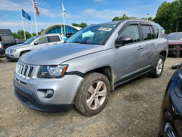 1C4NJCBA1HD146387 Jeep Compass 2017 — Front end damage, before-repair photo
