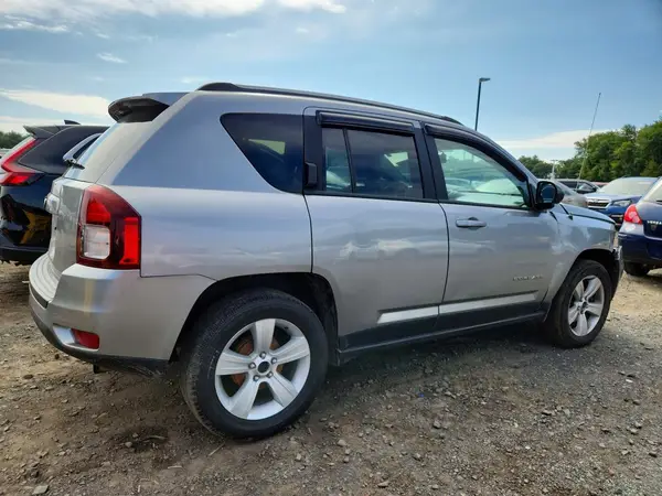 1C4NJCBA1HD146387 — 2017 Jeep Compass, photo 3 from Copart 01.10.2026, Front end