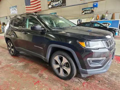 3C4NJDBB2HT655929 — 2017 Jeep Compass, foto 4 de Copart, Parte trasera