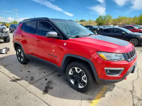 3C4NJDDB8HT632233 — 2017 Jeep Compass, zdjęcie 4 z Copart 05.10.2026, Bok