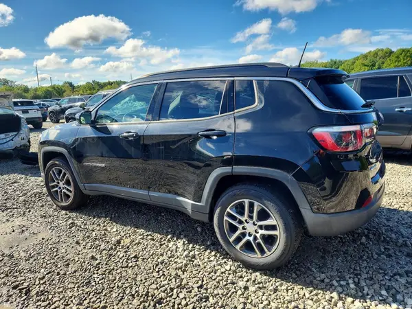 3C4NJDBBXHT609118 — 2017 Jeep Compass, фото 2 с аукциона Copart 01.10.2026, Крыша