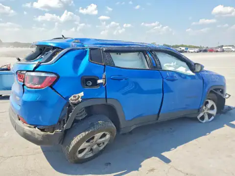 3C4NJCBB4HT694063 — 2017 Jeep Compass, photo 3 from Copart, Rollover