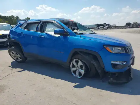 3C4NJCBB4HT694063 — 2017 Jeep Compass, photo 4 from Copart, Rollover