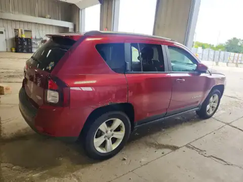 1C4NJDEB1HD121841 — 2017 Jeep Compass, zdjęcie 3 z Copart, Normalne zużycie