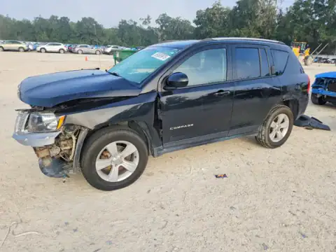 1C4NJDEB2HD142701 — 2017 Jeep Compass, ПЕРЕДНЯЯ ЧАСТЬ (Front End), фото до ремонта