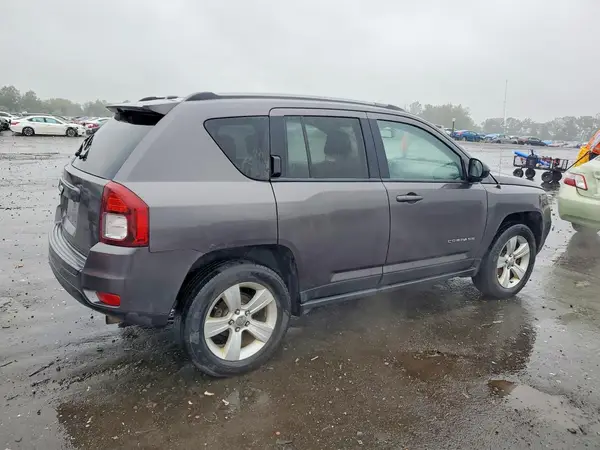 1C4NJDBB1HD154469 — 2017 Jeep Compass, фото 3 с аукциона Copart 30.09.2026, Задняя часть