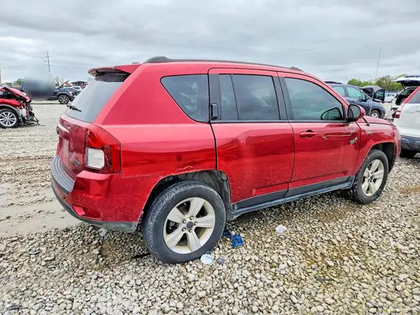 1C4NJDEB3HD105141 — 2017 Jeep Compass, photo 3 from Copart, Front end