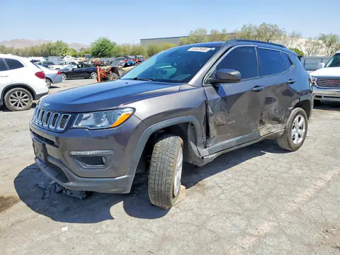 3C4NJDBB6JT117241 — 2018 Jeep Compass, გვერდითი ნაწილი (Side), ფოტოები შეკეთებამდე