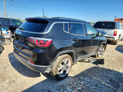 2018 JEEP COMPASS VIN 3C4NJDCB4JT399460 фото 3