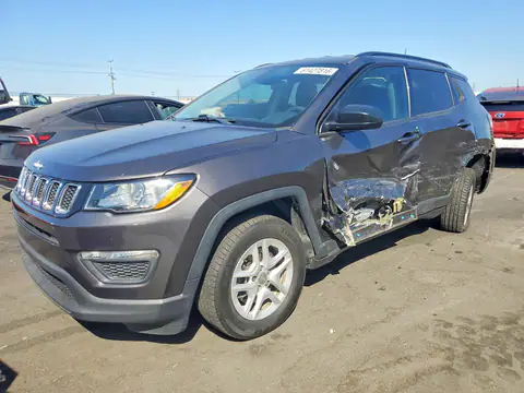 3C4NJCAB4JT420692 — 2018 Jeep Compass, გვერდითი ნაწილი (Side), ფოტოები შეკეთებამდე
